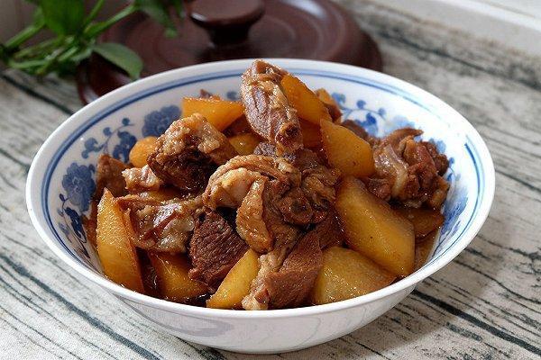 羊肉炖萝卜的做法视频