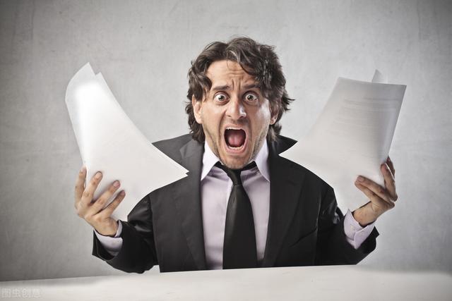 同是电商巨头，亚马逊股价7年涨13倍，阿里巴巴基本没涨，为何？