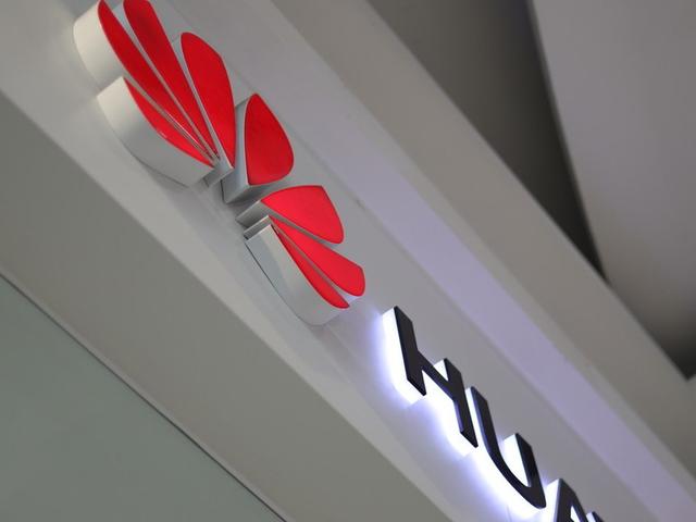 剖析2020年最容易爆发的5个行业，自媒体，直播，知识付费，跨境电商，你看好哪个？为什么？