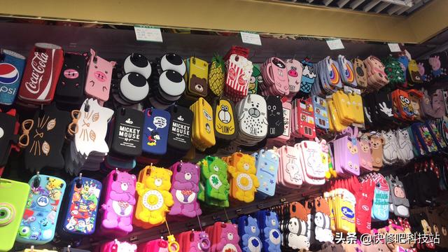 我想入驻电商,但不知道卖什么啊,可以帮我提提建议吗?