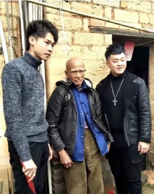 许华升和散打哥你比较喜欢谁？