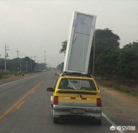 买冰箱等电器是去商店买，还是在网上买好？