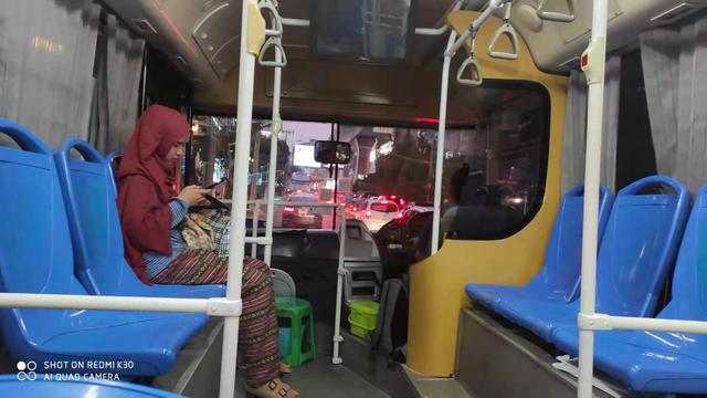 月收入10000元，在泰国能过什么样的生活？