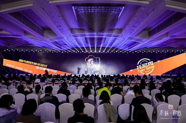 搜狐视频推双引擎战略：自制长视频+自媒体短视频重拳出击