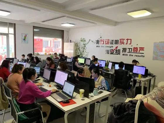 山东跨境电商村：300留守农妇Facebook卖货，月入破万