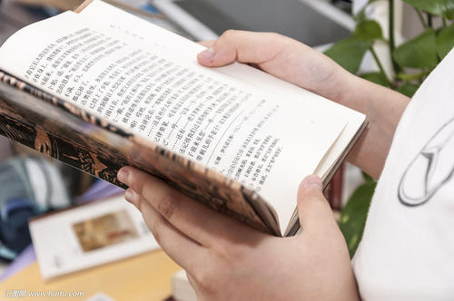 自媒体写作技巧：写作没思路怎么办？不妨试试这个