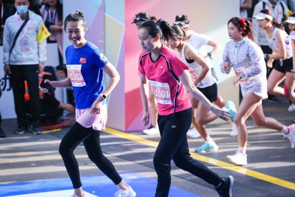 业余跑半马一般跑多久