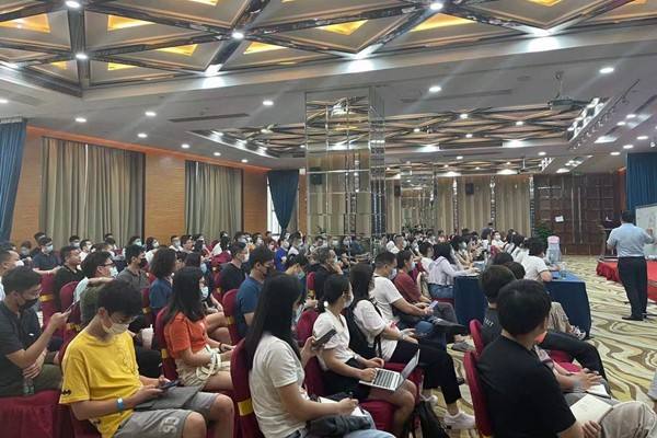 东莞跨境电商培训机构(东莞寮步最大电商培训机构)