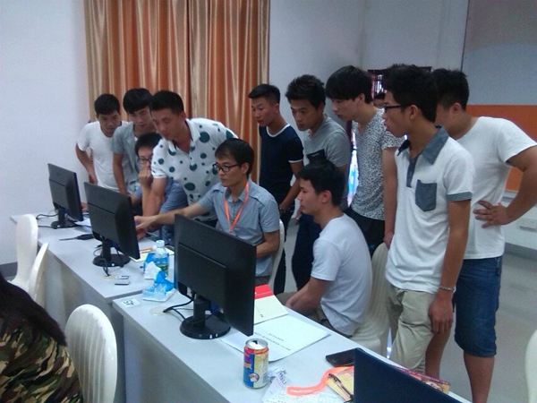 广州电商摄影培训(广州商业摄影培训学校) 广州电商摄影培训(广州商业摄影培训学校)