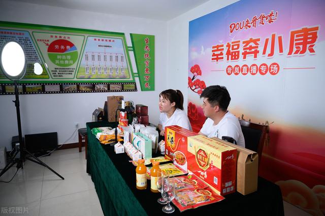 做电商一个月可以赚多少钱 做电商一个月可以赚多少钱