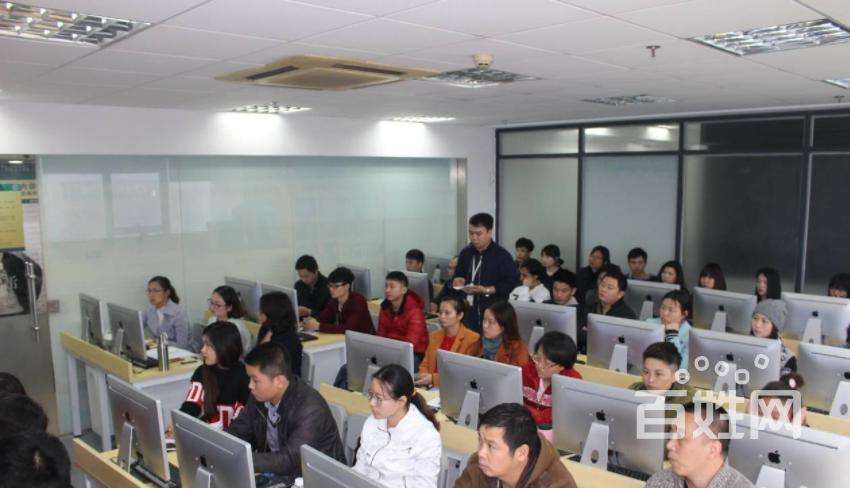 关于深圳哪里有正规的电商培训班的信息 关于深圳哪里有正规的电商培训班的信息